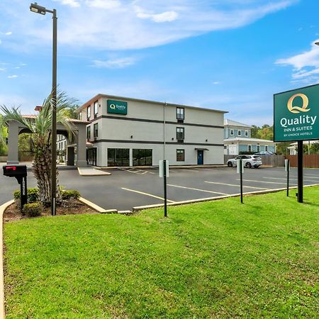 Quality Inn & Suites Biloxi Exterior photo